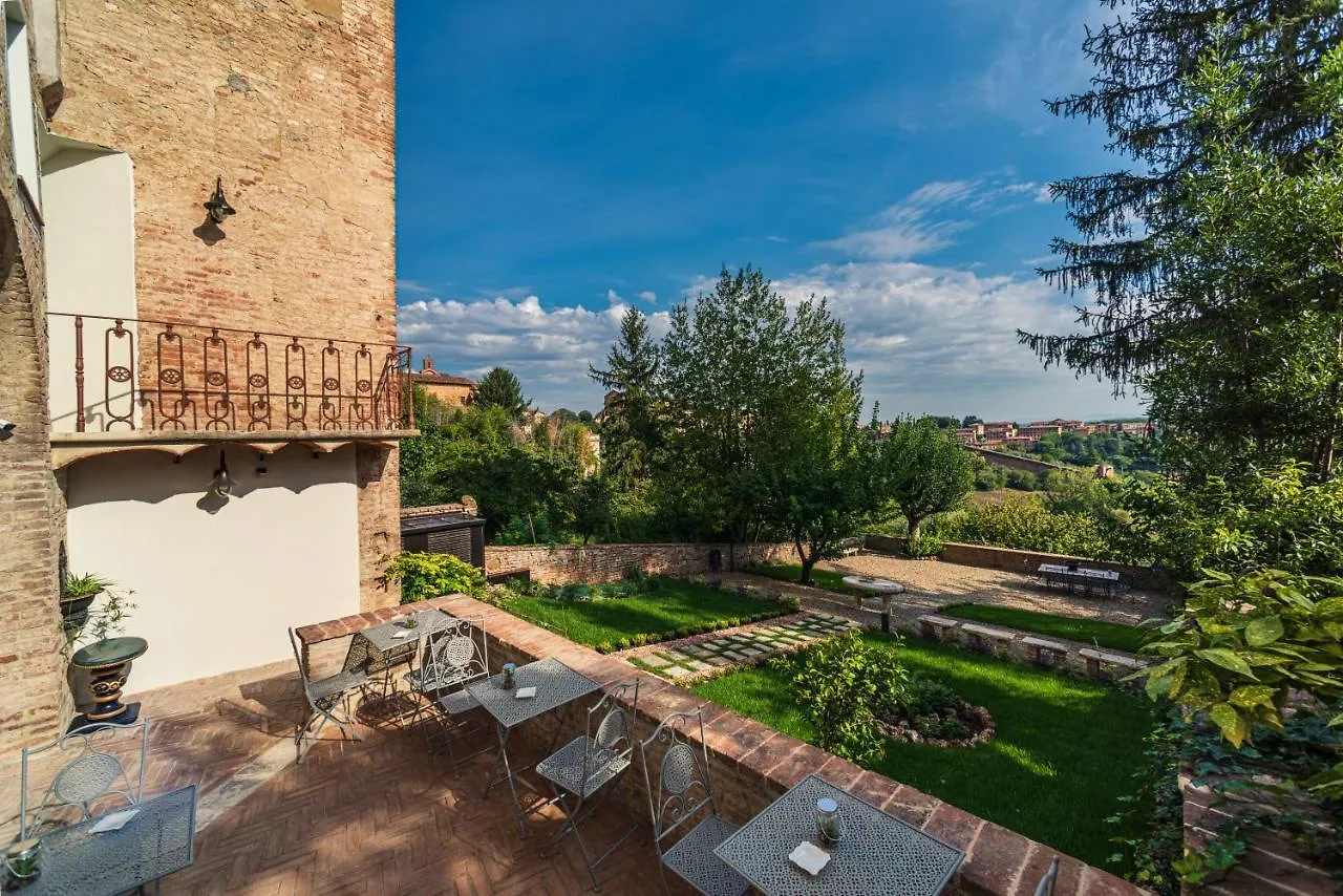 Il Giardino Di Pantaneto Residenza D'Epoca Bed & Breakfast Siena 2*,  Italy